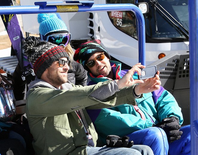 Philadelphia - La Bande fait du ski - Tournage - Charlie Day, Rob McElhenney