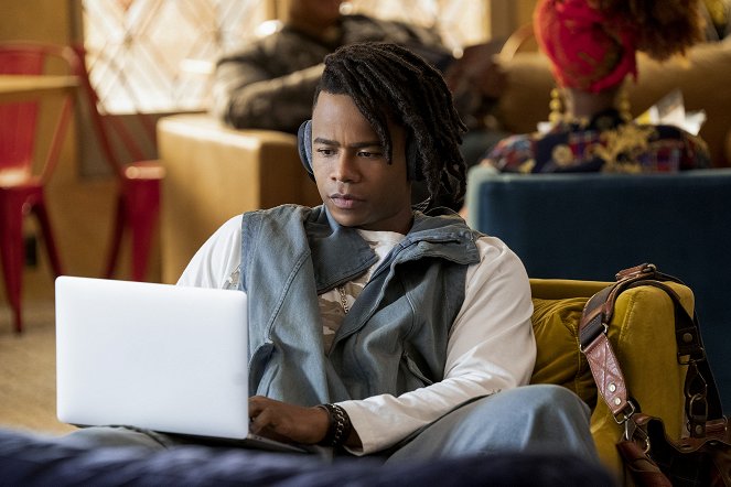 Dear White People - Chapter X - Photos