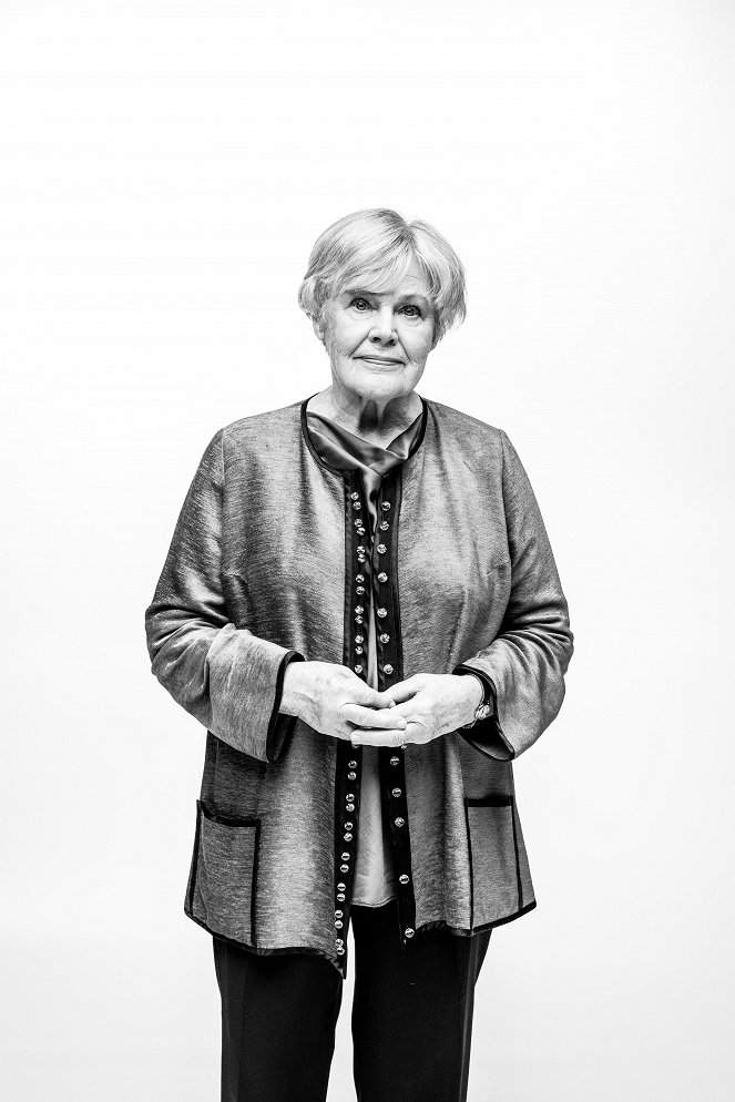 Politiikka-Suomi - Syvään päätyyn - Promóció fotók - Elisabeth Rehn