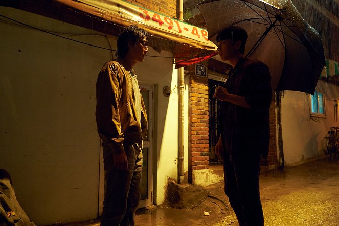 Nyerd meg az életed - POKOL - Filmfotók - Jung-jae Lee, Ha-joon Wi