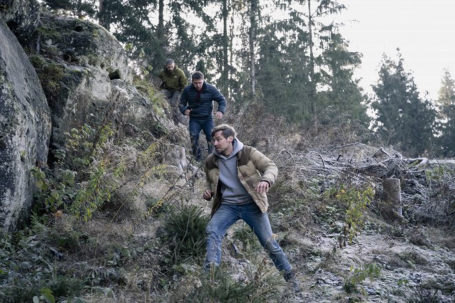 A vadász és a préda - Filmfotók - Robert Finster, Hanno Koffler, David Kross