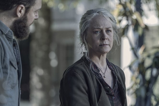 The Walking Dead - On the Inside - Photos - Ross Marquand, Melissa McBride