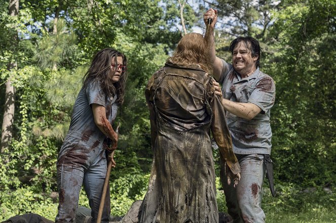 The Walking Dead - Season 11 - Promises Broken - Photos - Chelle Ramos, Josh McDermitt