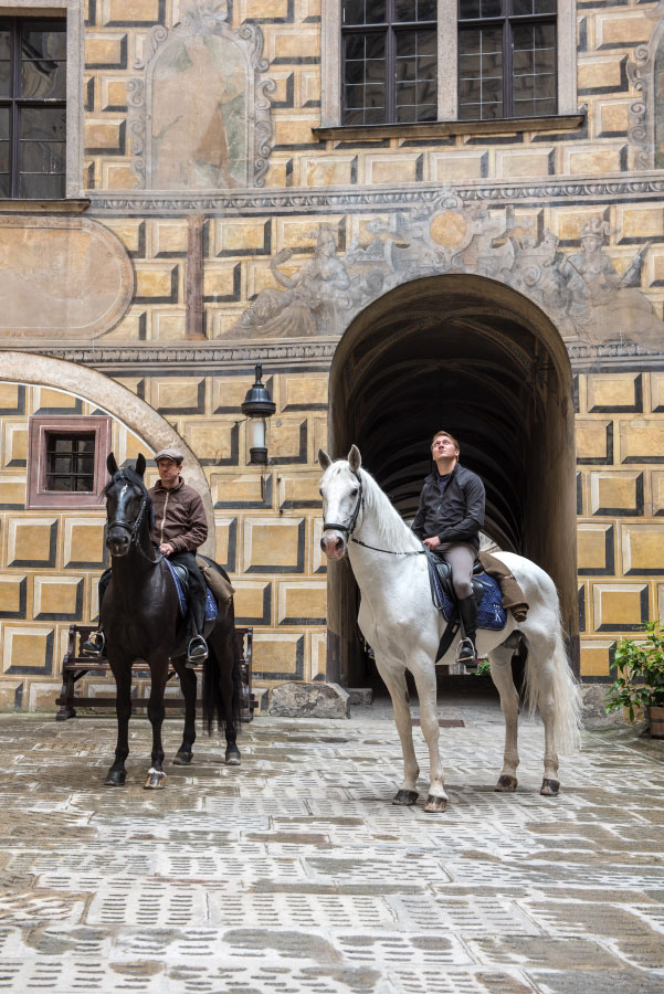 Českem na koňském hřbetu - Královská disciplína - Filmfotók