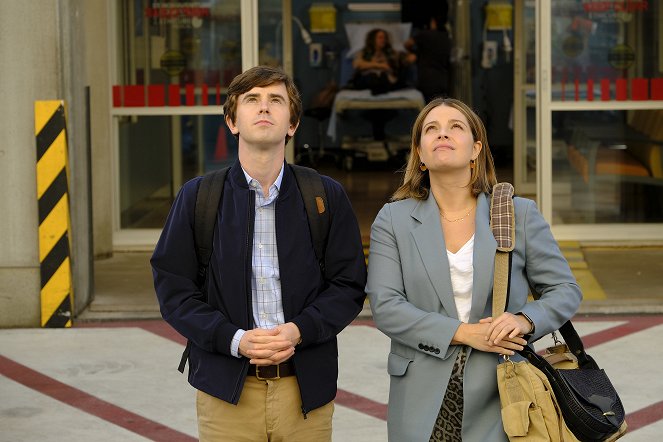 The Good Doctor - Une vision différente - Film - Freddie Highmore, Paige Spara
