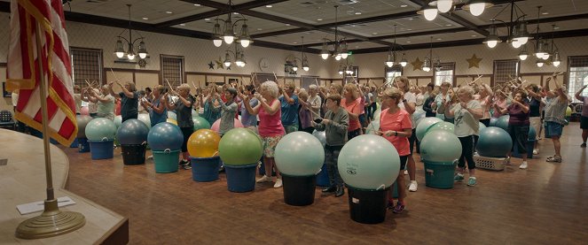 The Bubble - Kuvat elokuvasta