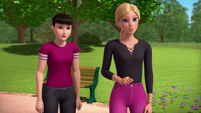Barbie - Traumvilla-Abenteuer - Go Team Roberts - Echte Freunde - Filmfotos