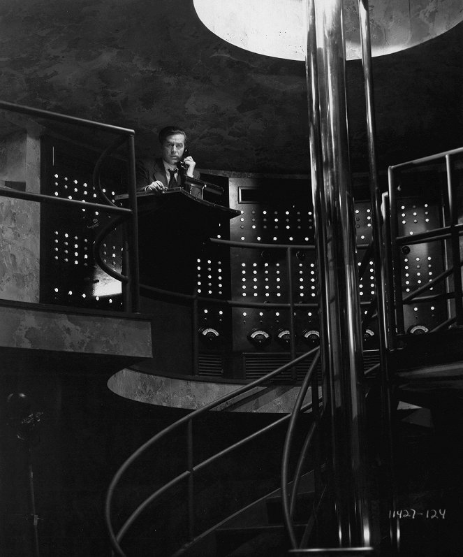 A nagy óra - Filmfotók - Ray Milland