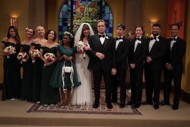 The Conners - Season 4 - The Wedding of Dan and Louise - De filmagens