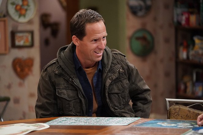 The Conners - Season 4 - Young Love, Old Love and Take This Job and Shove It - Filmfotók - Nat Faxon