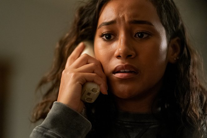 There's Someone Inside Your House - Van film - Sydney Park