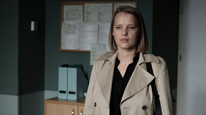 Spider's Web - Episode 2 - Photos - Joanna Kulig