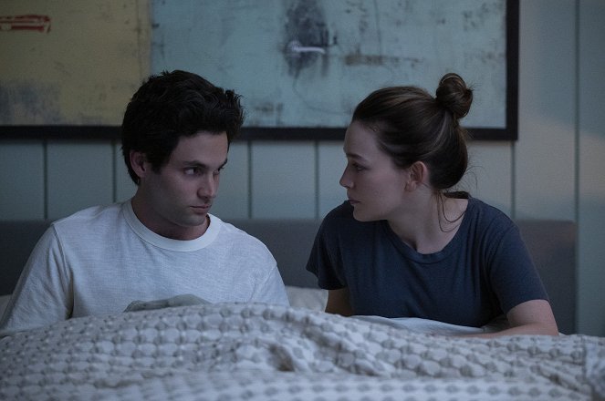 You - And They Lived Happily Ever After - Kuvat elokuvasta - Penn Badgley, Victoria Pedretti