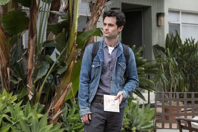 You - What Are Friends For? - Photos - Penn Badgley