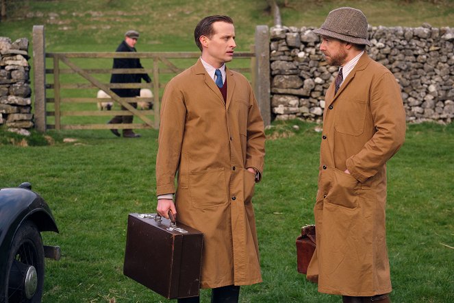 All Creatures Great and Small - Season 2 - Where the Heart Is - Film - Nicholas Ralph, Samuel West