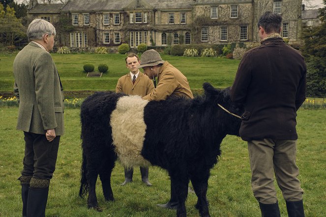 Der Doktor und das liebe Vieh - Die Kuh des Colonels - Filmfotos - Callum Woodhouse