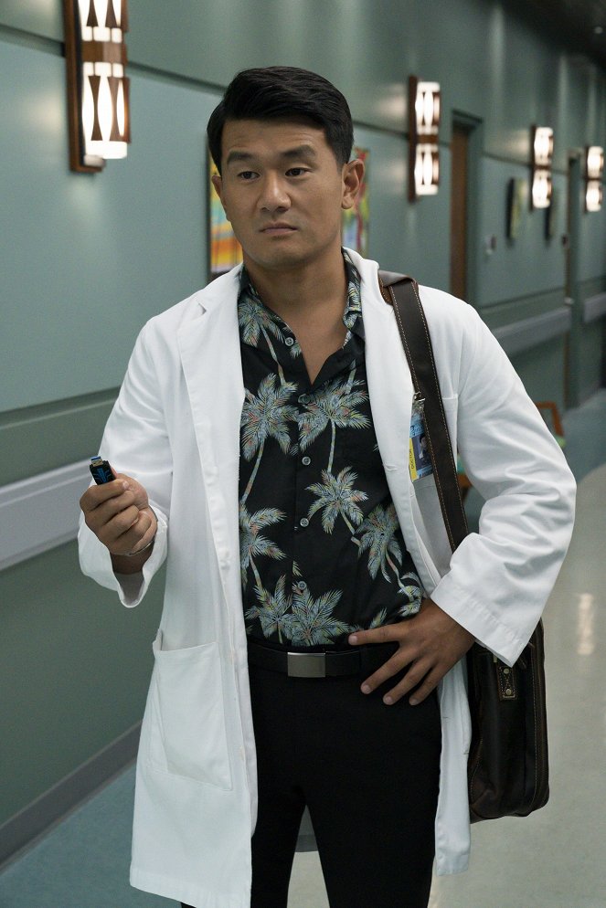 Doogie Kamealoha, M.D. - Scutwork - Photos