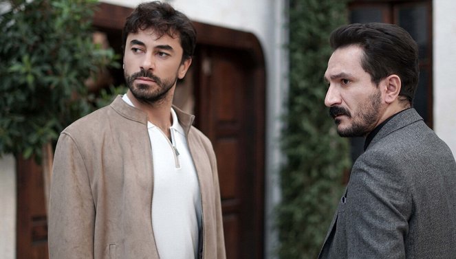 Kalp Yarası - Episode 18 - Photos - Gökhan Alkan, İnanç Konukçu