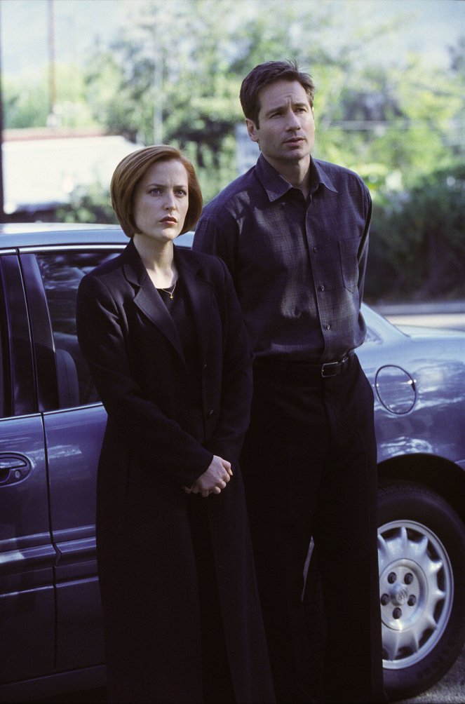 The X-Files - Signs & Wonders - Van film - Gillian Anderson, David Duchovny