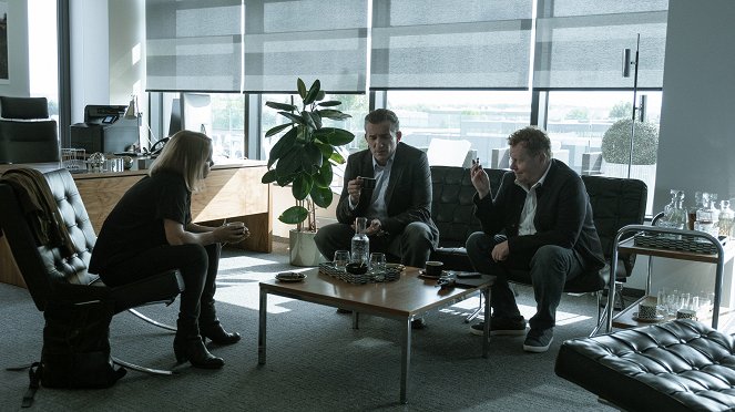 Spider's Web - Episode 3 - Photos - Joanna Kulig, Przemyslaw Sadowski, Paweł Iwanicki