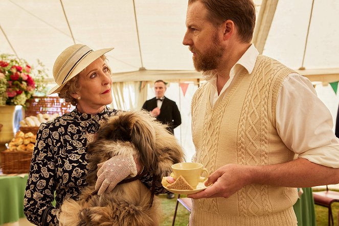 All Creatures Great and Small - The Last Man In - Photos - Patricia Hodge, Samuel West