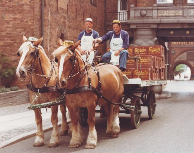 Familien Gyldenkål vinder valget - Van film