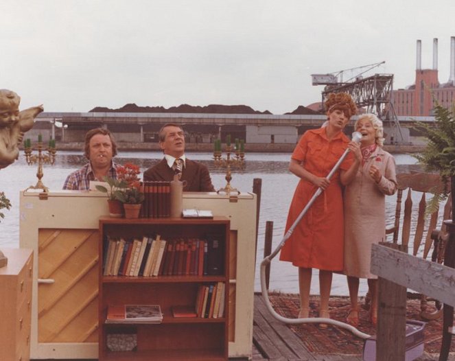 Familien Gyldenkål vinder valget - Filmfotos - Rolv Wesenlund, Axel Strøbye, Kirsten Walther, Karen Lykkehus