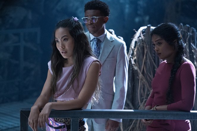 Batwoman - Season 3 - Freeze - Photos - Nicole Kang, Camrus Johnson, Javicia Leslie