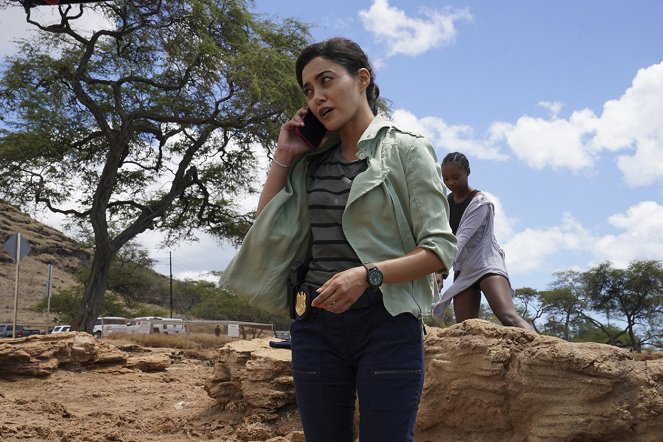 Agenci NCIS: Hawaje - Rescuers - Z filmu - Yasmine Al-Bustami