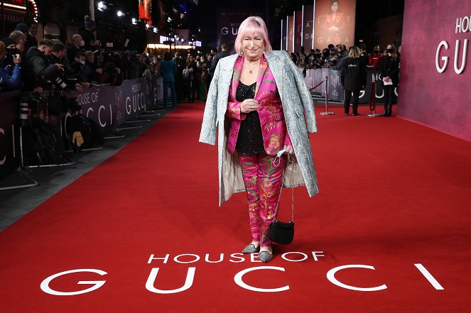 Klan Gucci - Z akcií - UK Premiere Of "House of Gucci" at Odeon Luxe Leicester Square on November 09, 2021 in London, England