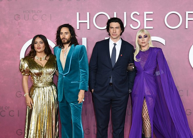 Dom Gucci - Z imprez - UK Premiere Of "House of Gucci" at Odeon Luxe Leicester Square on November 09, 2021 in London, England - Salma Hayek, Jared Leto, Adam Driver, Lady Gaga
