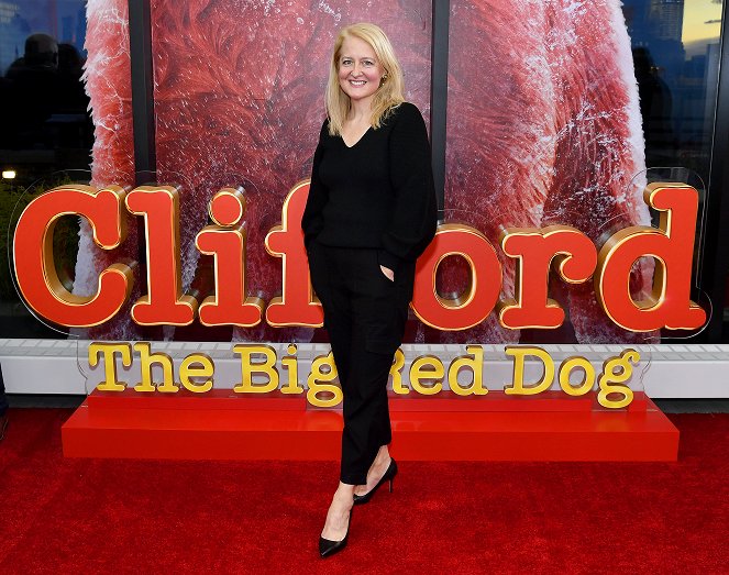 Clifford. Wielki czerwony pies - Z imprez - New York Special Screening of ’Clifford the Big Red Dog’ at the Scholastic Inc. Headquarters on November 04, 2021 in New York - Caitlin Friedman