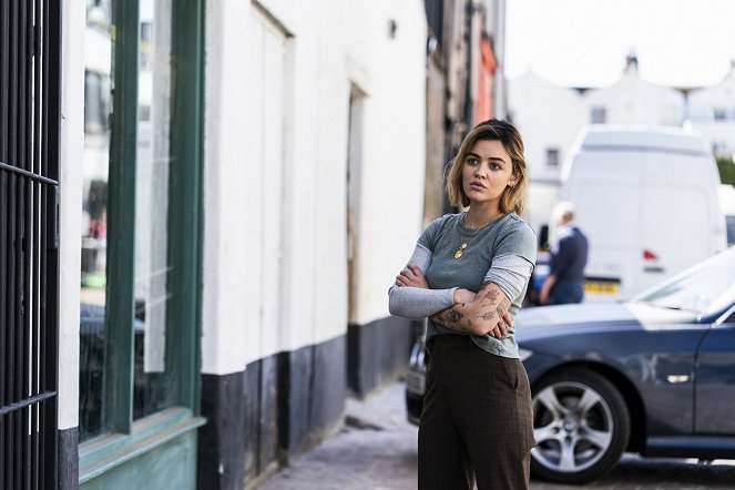 Ragdoll - Episode 1 - Photos - Lucy Hale