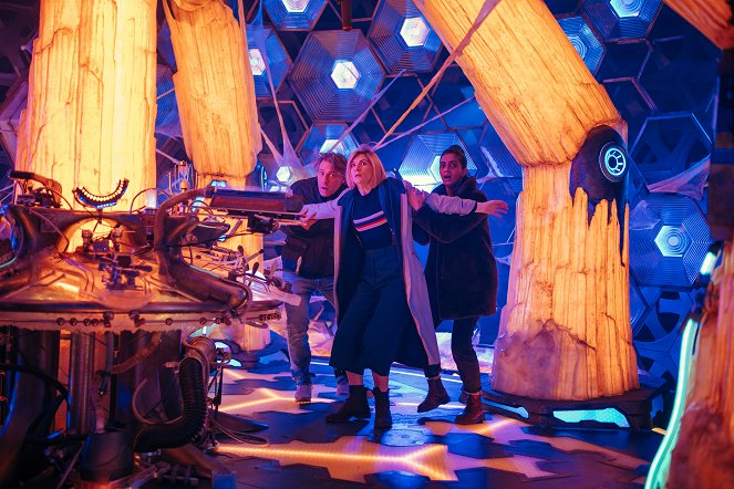 Doctor Who - Once, Upon Time - Photos - John Bishop, Jodie Whittaker, Mandip Gill