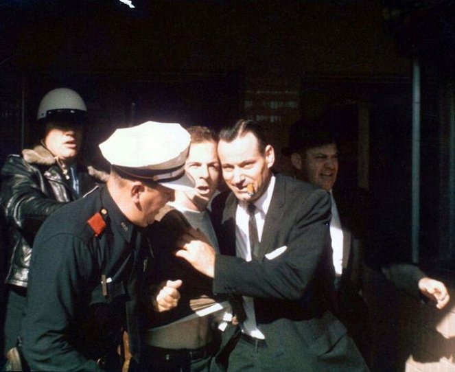 JFK návrat: Za zrcadlem - Z filmu - Lee Harvey Oswald