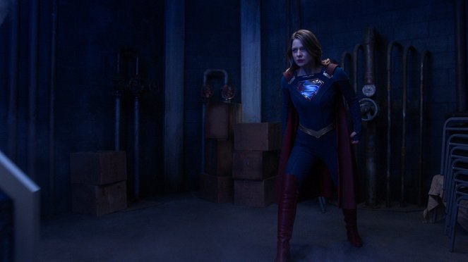 Supergirl - Novamente me ergo - Do filme - Melissa Benoist