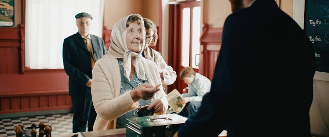 Mormor og de åtte ungene - De la película - Marit Opsahl Grefberg