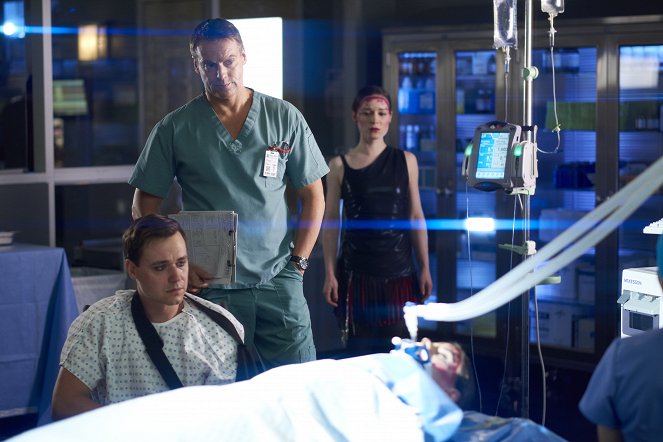 Saving Hope - Season 4 - Waiting on a Friend - Do filme