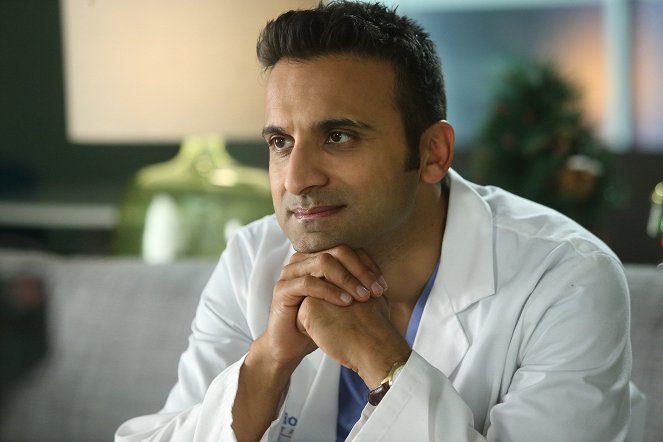 Saving Hope - All Down the Line - Kuvat elokuvasta