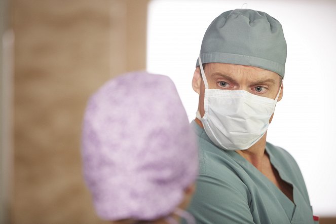 Saving Hope - You Can't Always Get What You Want - Photos