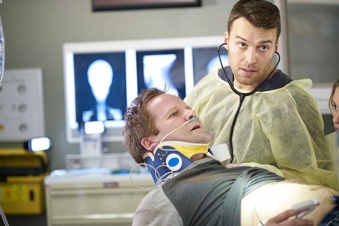 Saving Hope, au-delà de la médecine - Ce qui ne s'efface pas - Film