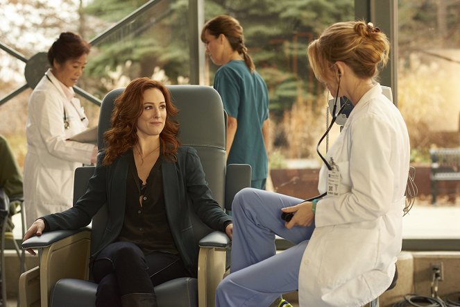 Saving Hope - Let Me Go - Photos