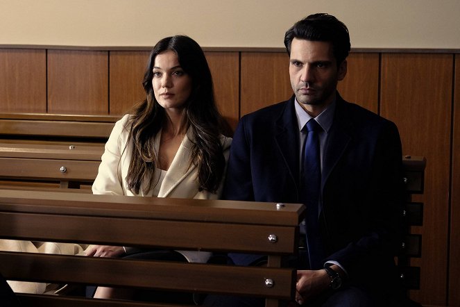 The Judgment - Episode 8 - Photos - Pınar Deniz, Kaan Urgancıoğlu