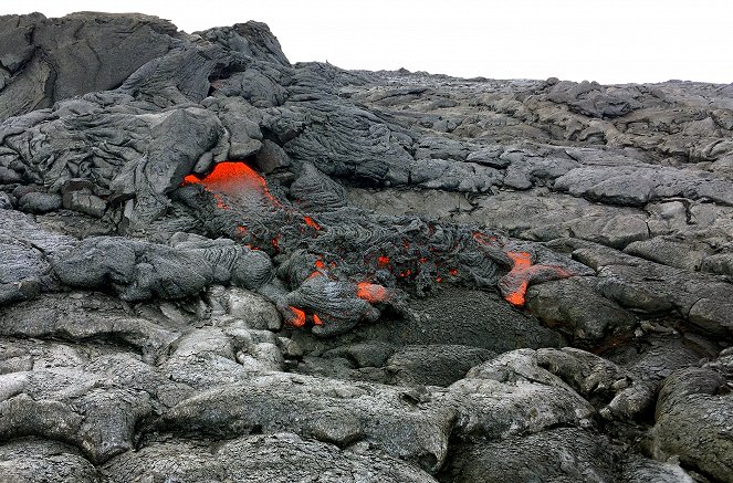 Des volcans et des hommes - Hawaï : Les laves du Kilauea - De filmes