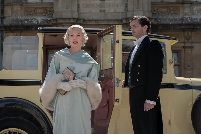 Downton Abbey: Nowa epoka - Z filmu - Laura Haddock, Michael Fox