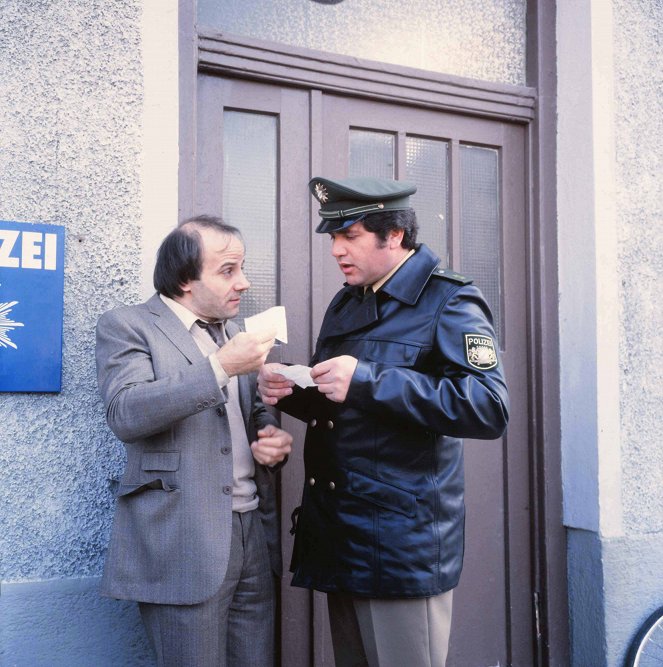 Polizeiinspektion 1 - Die Beförderung - Z filmu