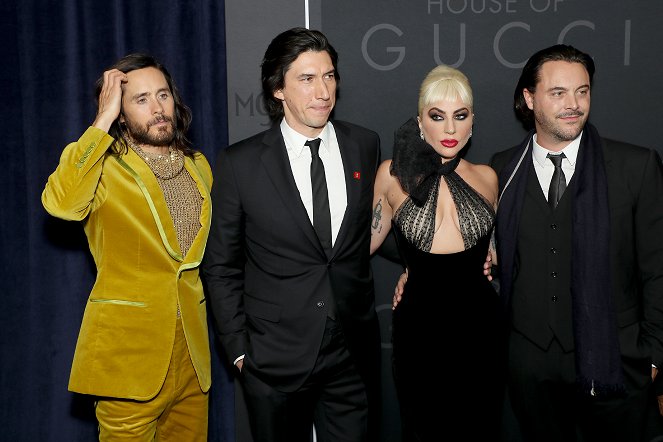 A Gucci-ház - Rendezvények - New York Premiere of "House of Gucci" on November 16, 2021 - Jared Leto, Adam Driver, Lady Gaga, Jack Huston