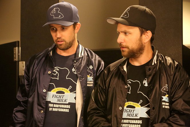 It's Always Sunny in Philadelphia - Season 12 - Wolf Cola: A Public Relations Nightmare - Photos - Rob McElhenney, Charlie Day