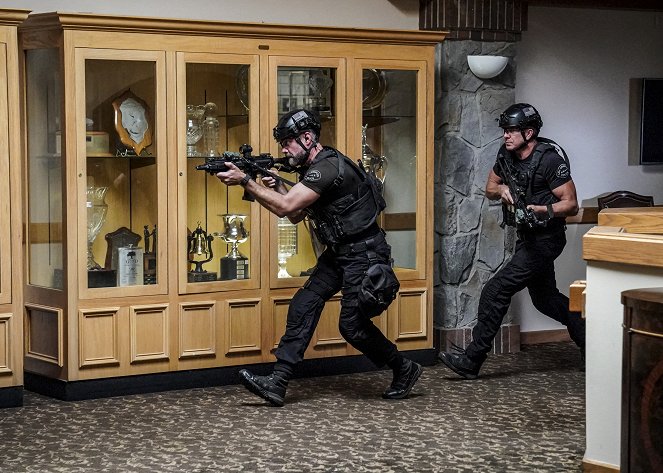 SWAT - Különleges egység - Crisis Actor - Filmfotók - Jay Harrington