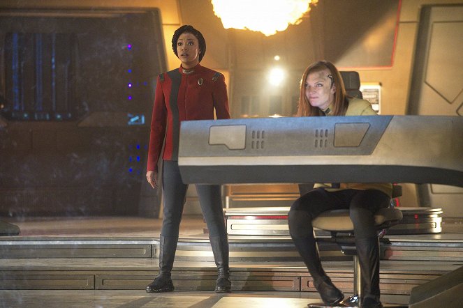 Star Trek: Discovery - Season 4 - Kobayashi Maru - Photos - Sonequa Martin-Green, Emily Coutts